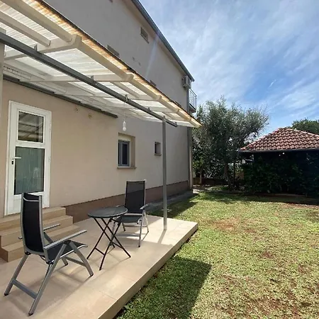 Apartments Jura Krk Town Exterior photo