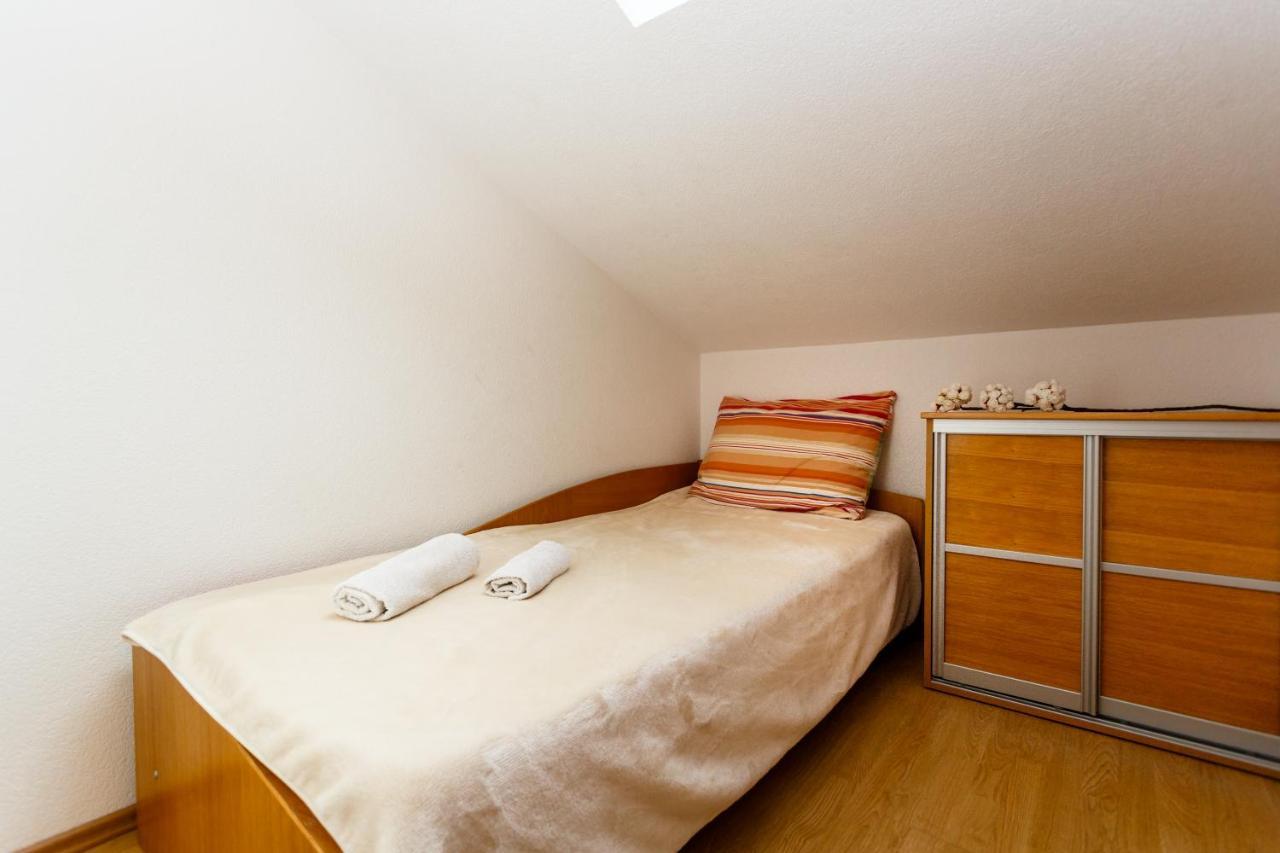 Jura Apartma Krk Town